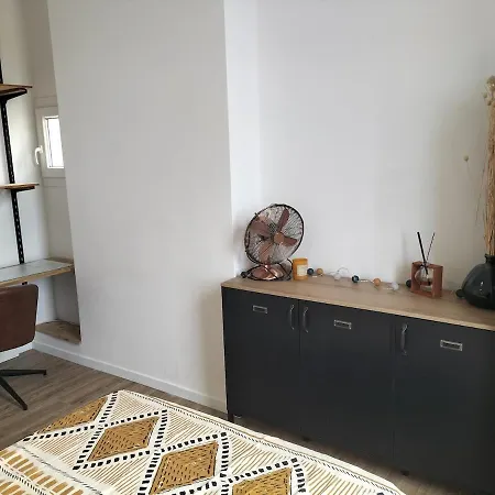 Apartament Modern And Cozy